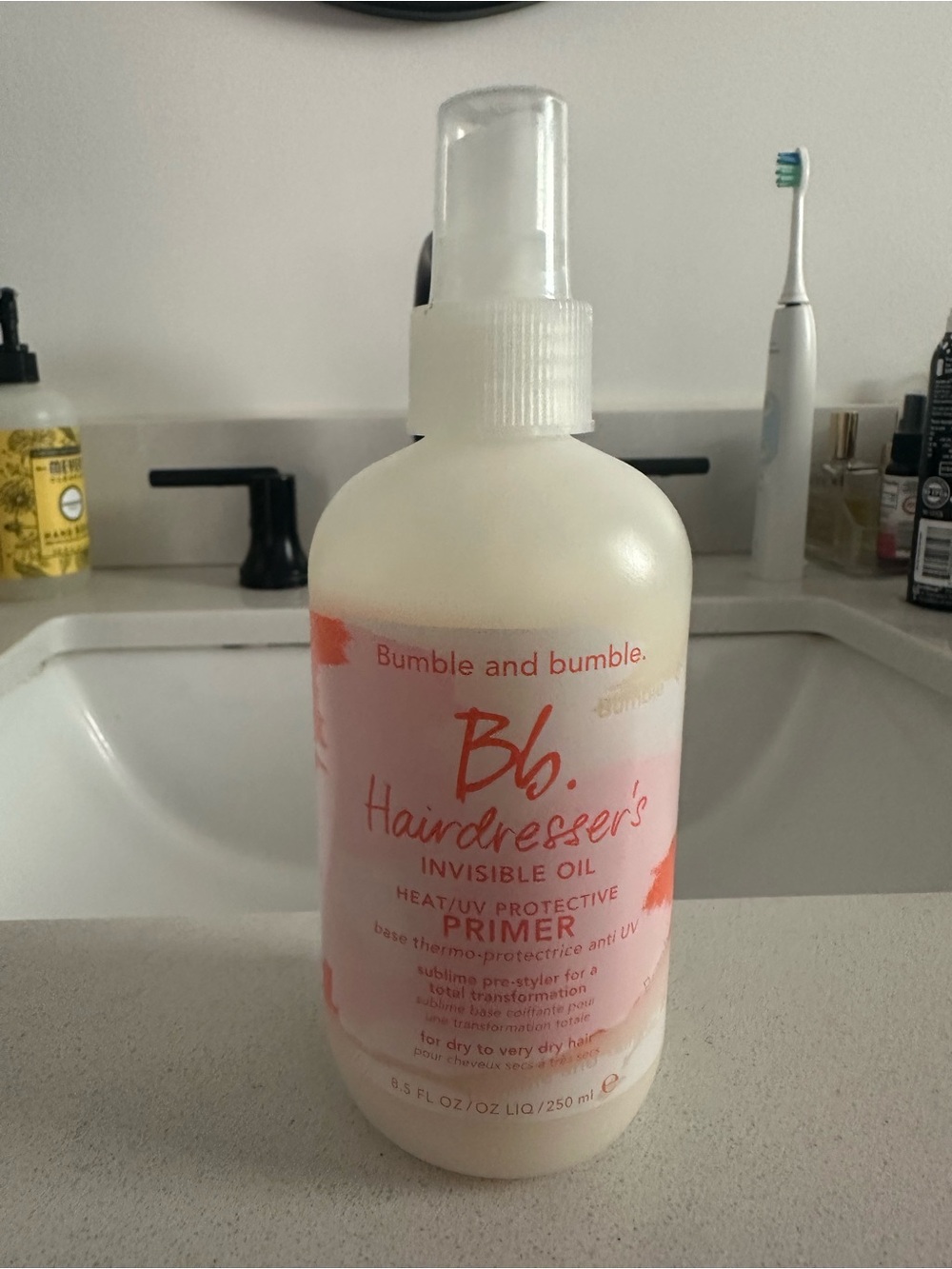 Bumble and bumble Hairdresser’s Invisible Oil Heat UV Protective Primer 8.5 oz